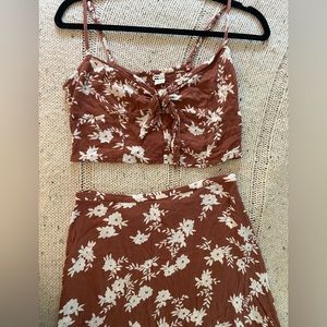 Billabong Brown and White Floral Skirt Set
